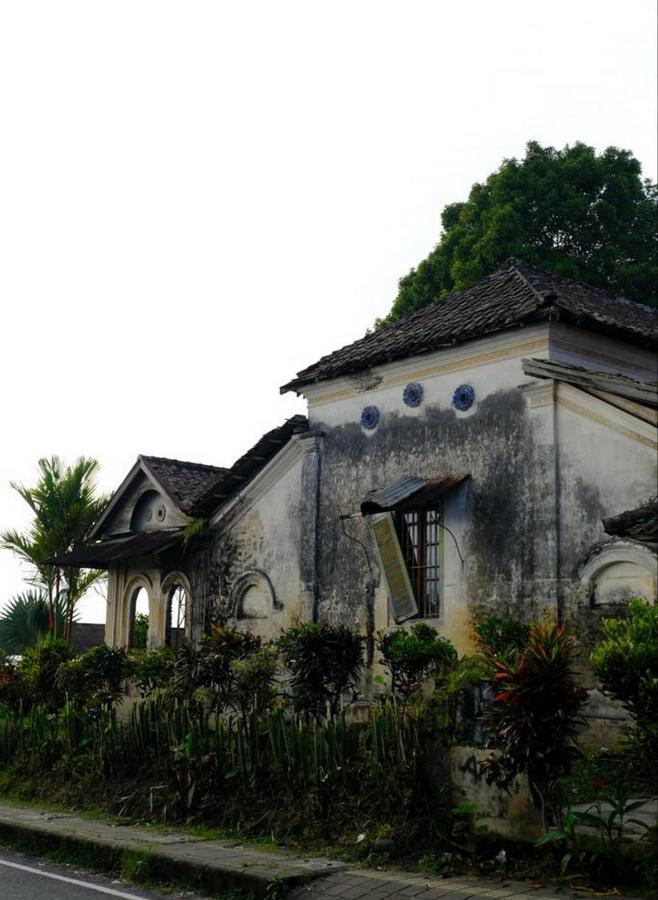 Karang Sari Guesthouse & Warung 姆杜克 外观 照片