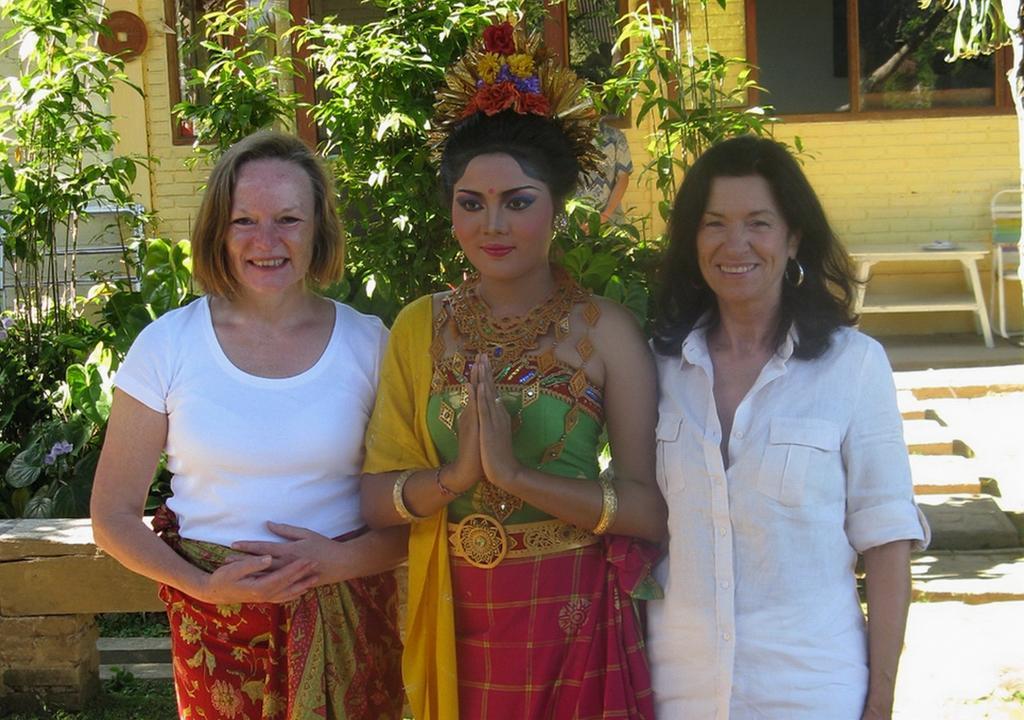 Karang Sari Guesthouse & Warung 姆杜克 外观 照片