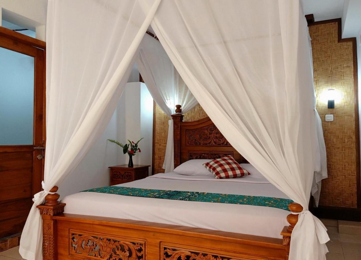 Karang Sari Guesthouse & Warung 姆杜克 外观 照片